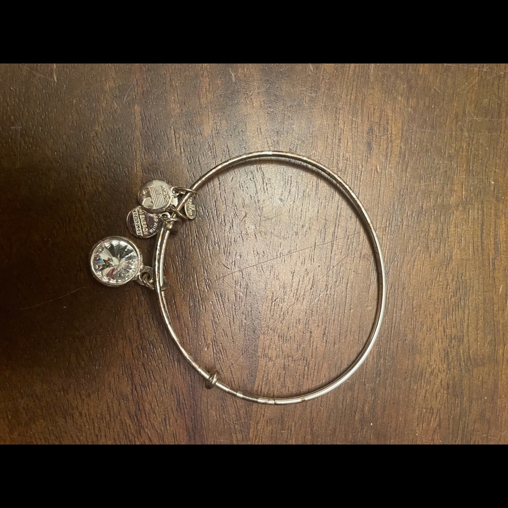 Silver stone birthday bracelet